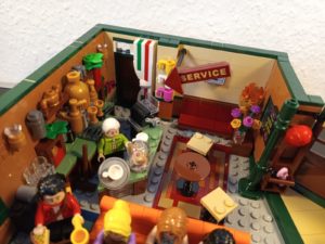 LEGO Ideas Central Perk 03